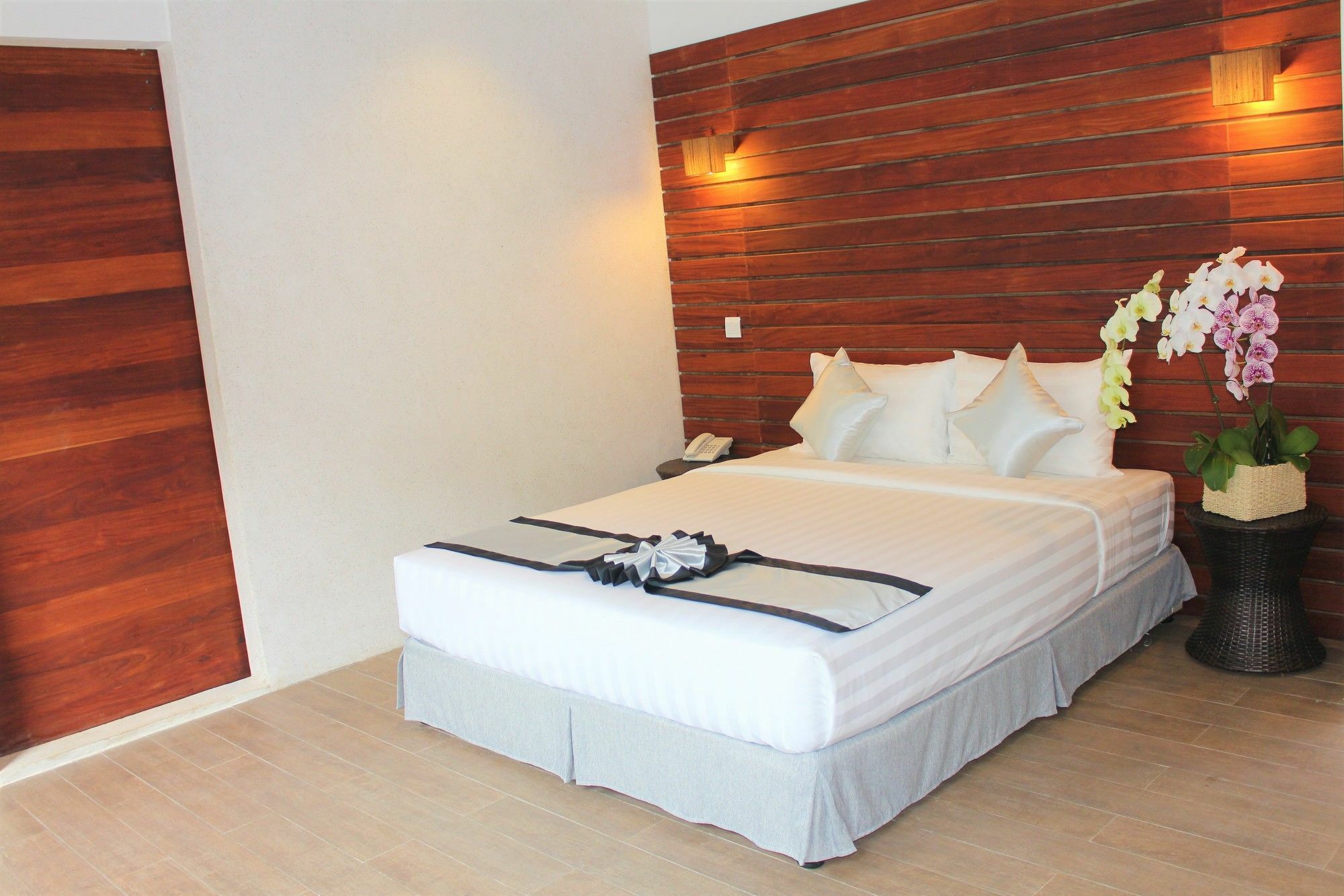 De Ninth Boutique Hotel & Spa Phnom Penh Exterior foto