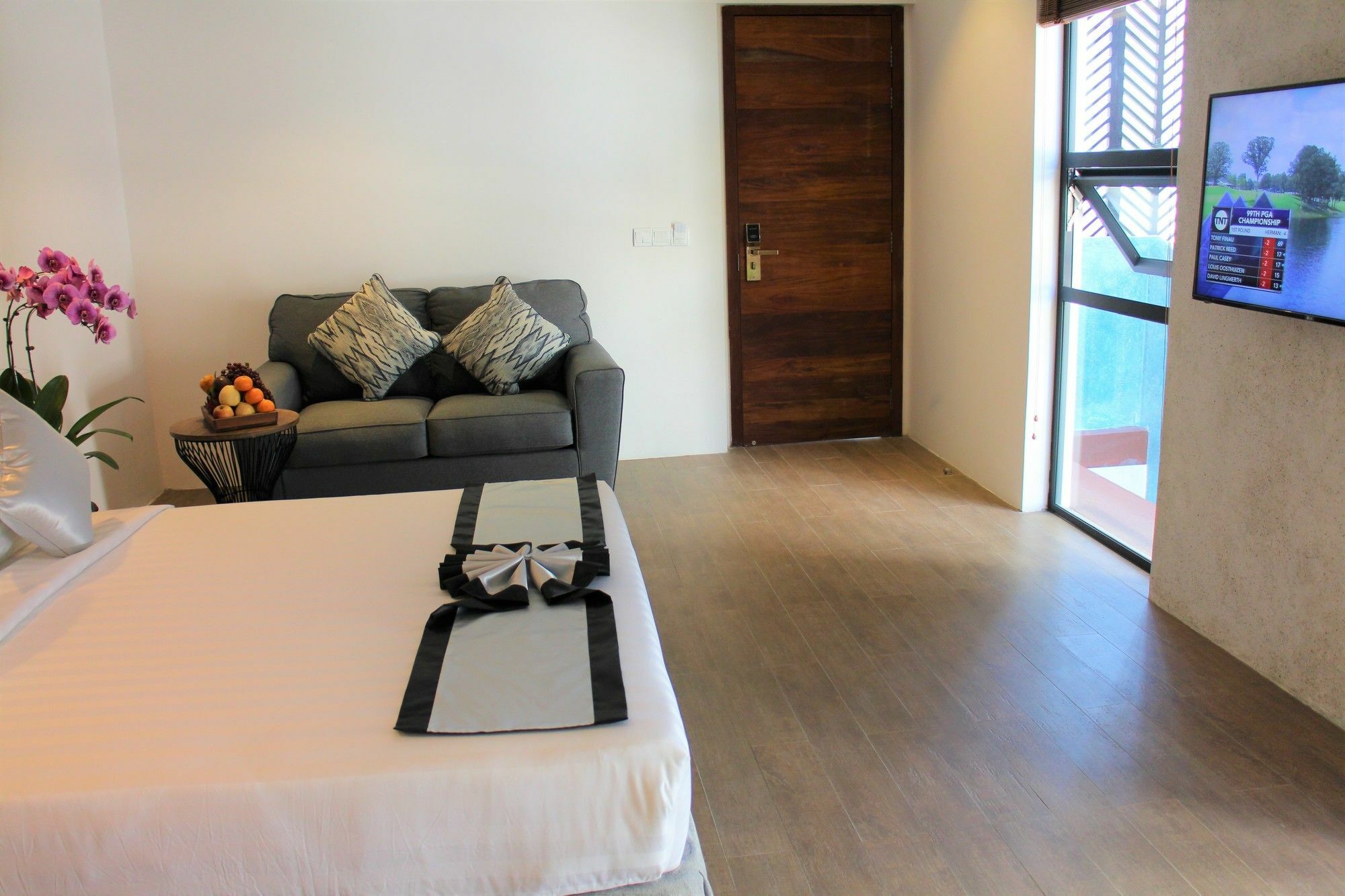 De Ninth Boutique Hotel & Spa Phnom Penh Exterior foto