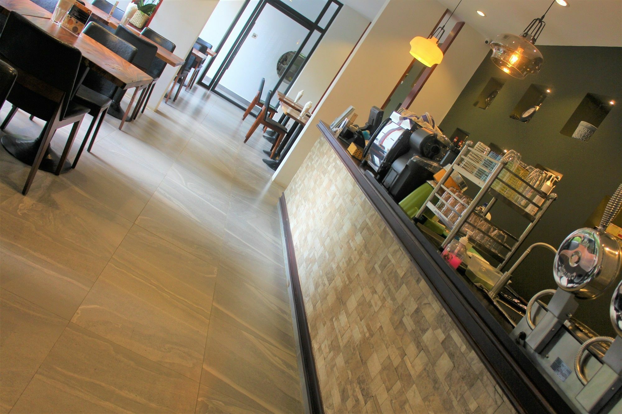 De Ninth Boutique Hotel & Spa Phnom Penh Exterior foto